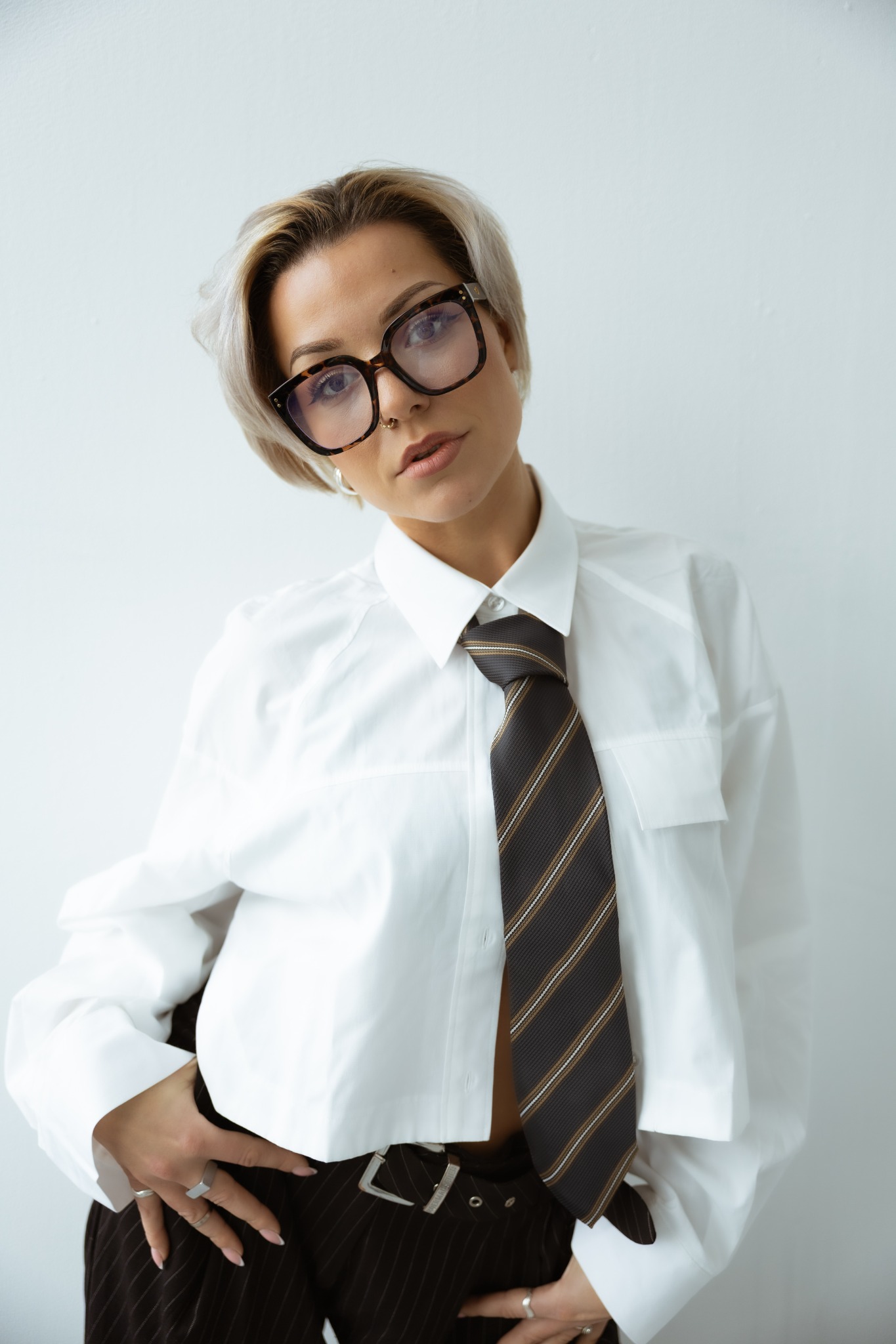 Ausdrucksstarkes Personal-Branding-Portrait im Studio